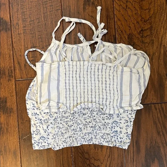 Bundle of 6 HOLLISTER & GARAGE Assorted tank tops - sz XS - Picture 6 of 6